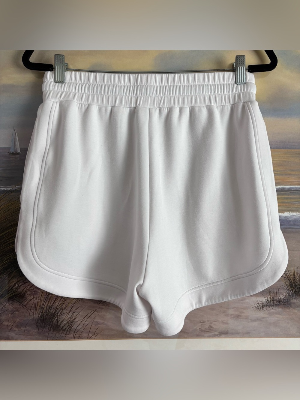 Varley White DoubleSoft Ollie High-Rise Shorts Medium EUC - Picture 12 of 13